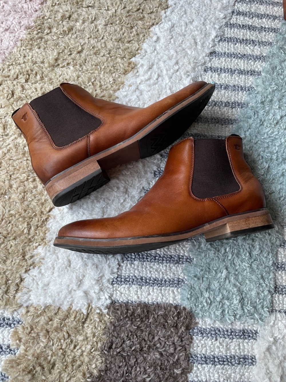 Men's Chelsea Boots in Cognac Brown